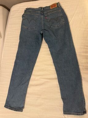 Levi’s Women’s Wedgie Straight Jeans